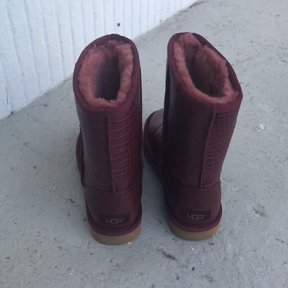 Ugg crocodile embossed  - Picture 4 of 6
